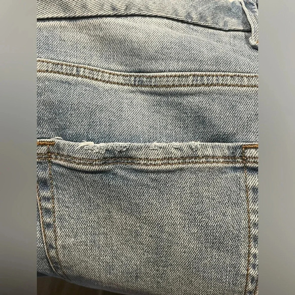 Good American Good Skate Wide Leg Jean Size 15 medium wash light distressing - Picture 5 of 10